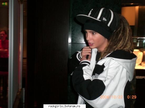 .... bill esti bine .. ??? :rotfl:  :rotfl:  :rotfl: aici puneti poze amuzante